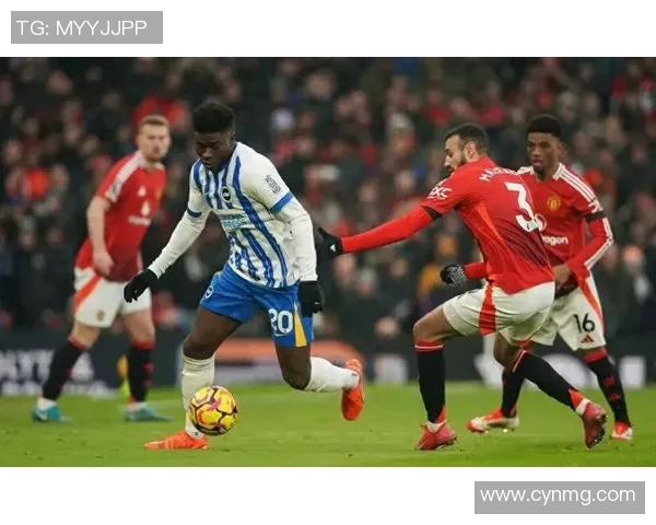 曼联宣布签下新中场,引援计划再添一笔强援 曼联宣布签下新中场,引援计划再添一笔强援