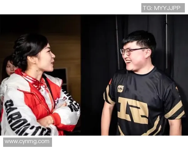 聚焦英雄联盟RNG战队的默契配合与战术分析探讨